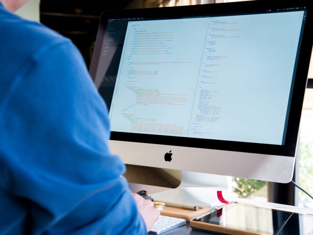 ios-programmer-coding